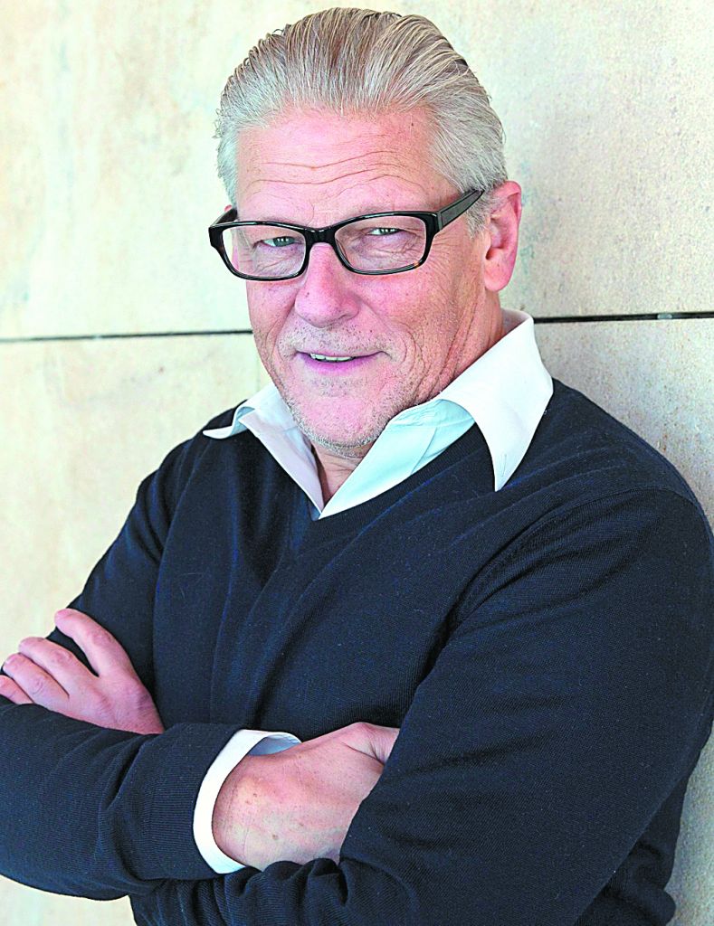 Γιαν Φαμπρ: «Χωρίς σεξ δεν έχει σόλο»