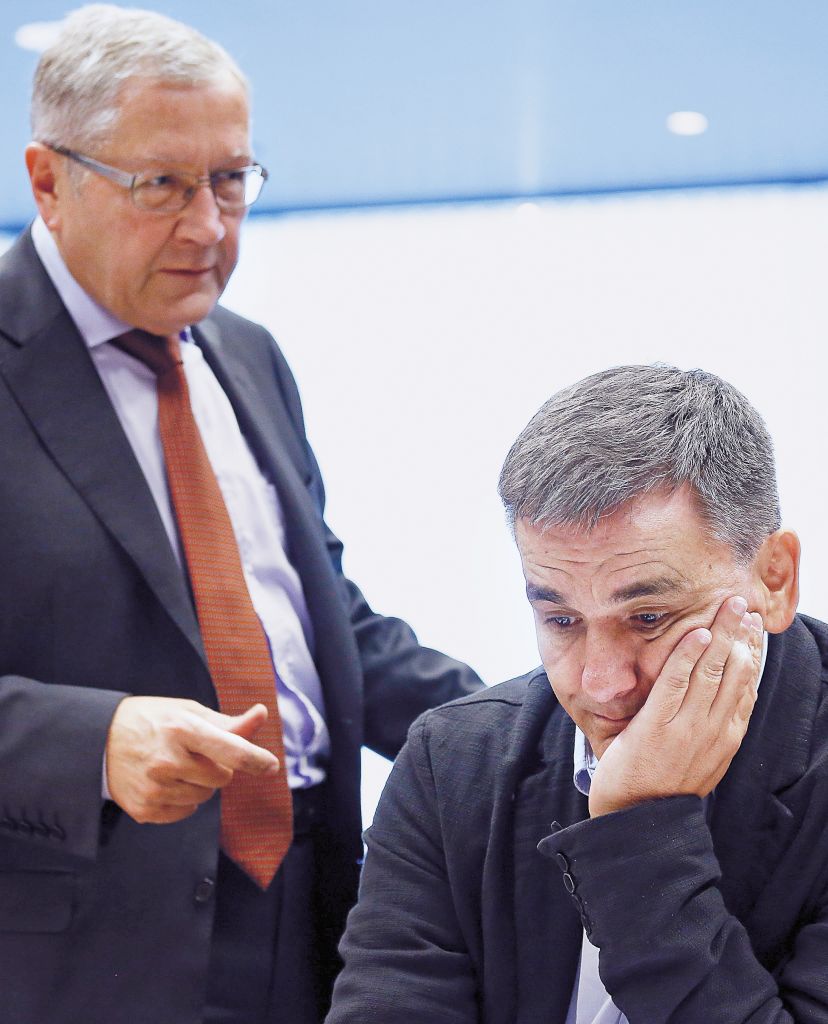 Σκληρά μηνύματα για συντάξεις και χρέος