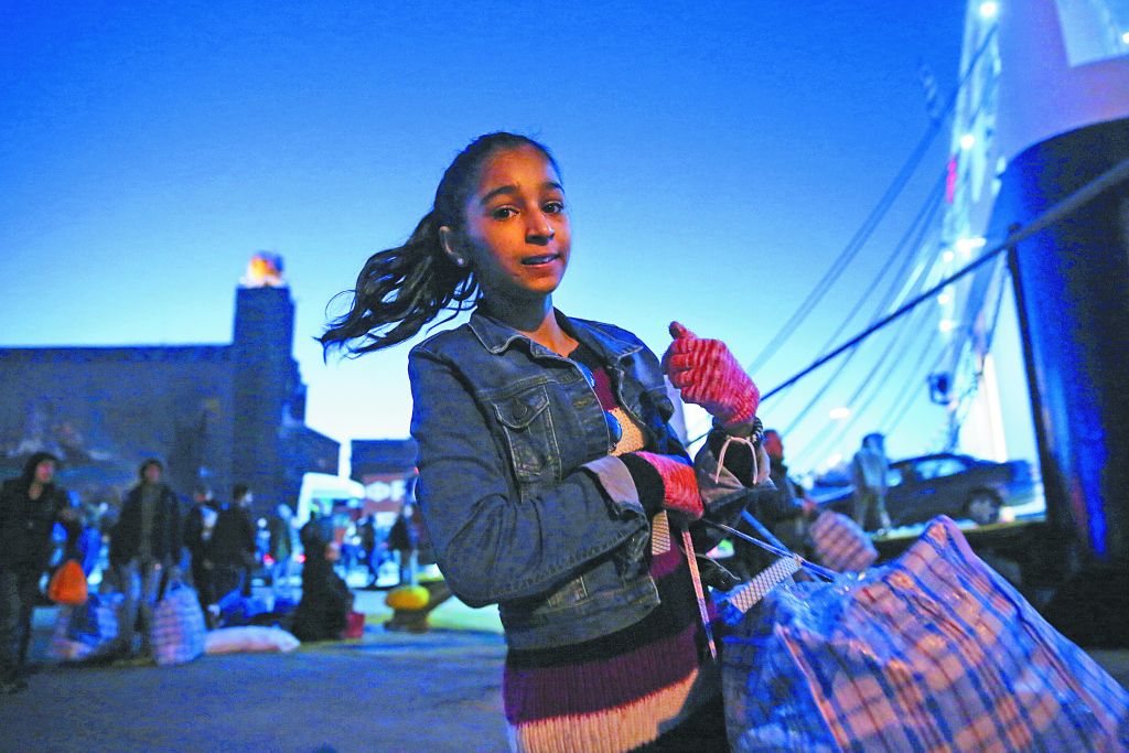 Η μοναχική πορεία των παιδιών ενός κατώτερου θεού