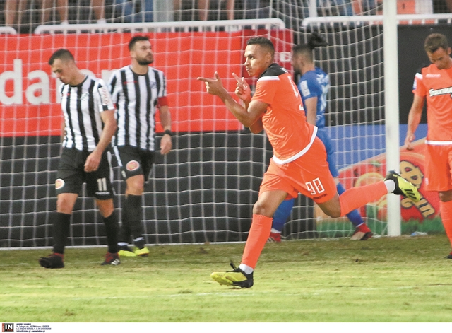 Χορεύοντας με τα ρεκόρ