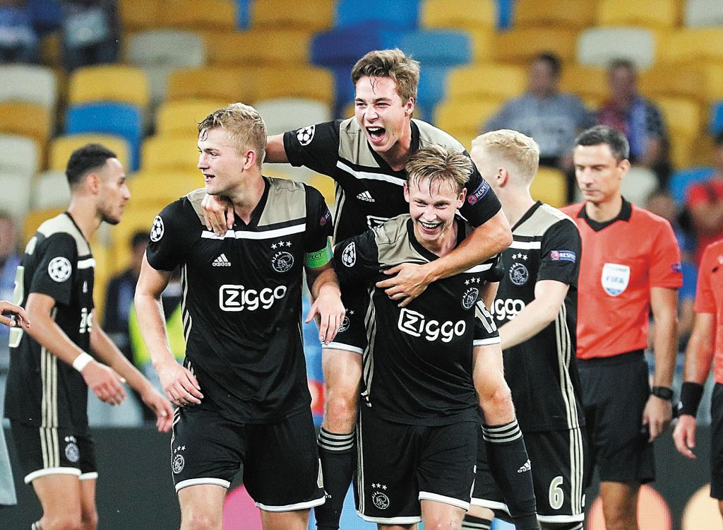 Το προφίλ των Μπάγερν, Αγιαξ και Μπενφίκα