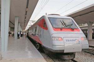 Κάλυψη άγονων γραμμών και επενδύσεις €2,5 δισ.