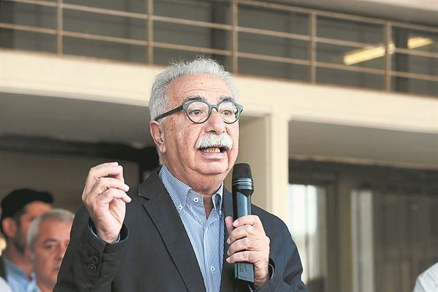 Γαβρόγλου: Λιγότεροι καβγάδες σπίτι