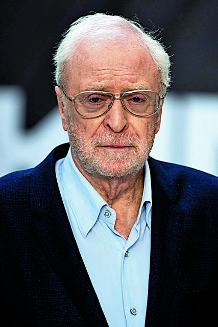 Αποσύρεται από την υποκριτική ο σερ Μάικλ Κέιν