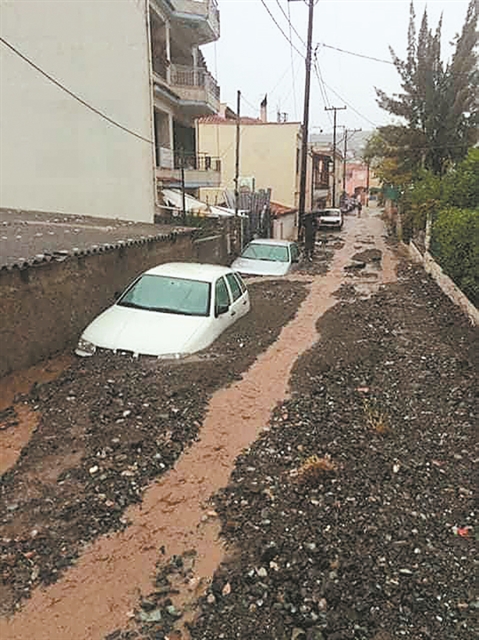 Πληγές και αγνοούμενους άφησε πίσω του ο Ζορμπάς