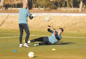 O διαιτητής του ντέρμπι