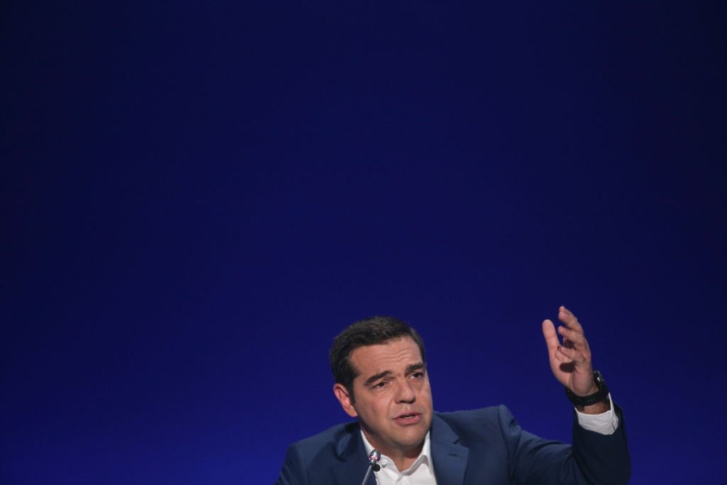 Πρωθυπουργός εκτός πραγματικότητας για Μακεδονία και οικονομία