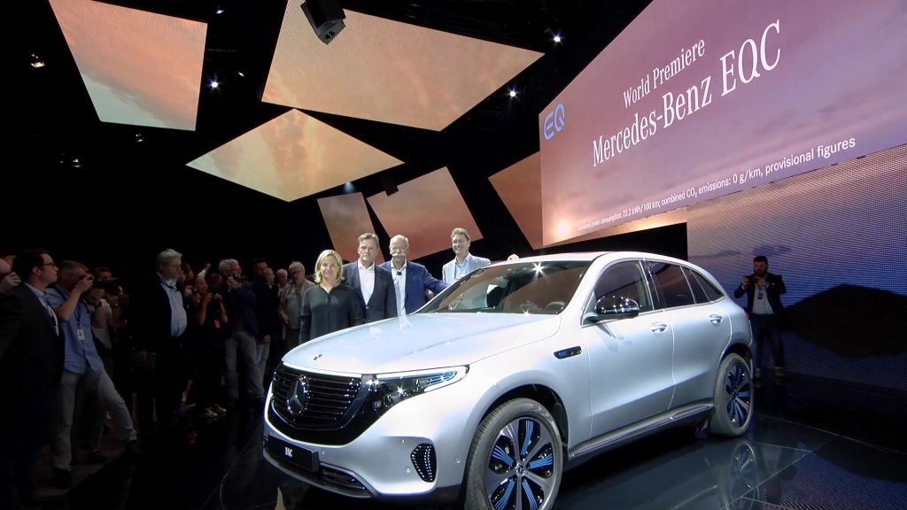 Mercedes-Benz EQC: Φουλ ηλεκτρικό, με αυτονομία 450 χλμ, πωλήσεις το 2019