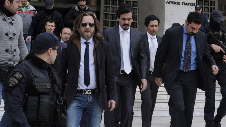 Βόμβα από Sabah: Ξέρουμε που κρύβετε τους 8 τούρκους αξιωματικούς