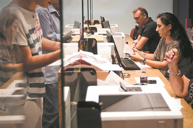 Αξιολόγηση με μπόνους και… φάουλ