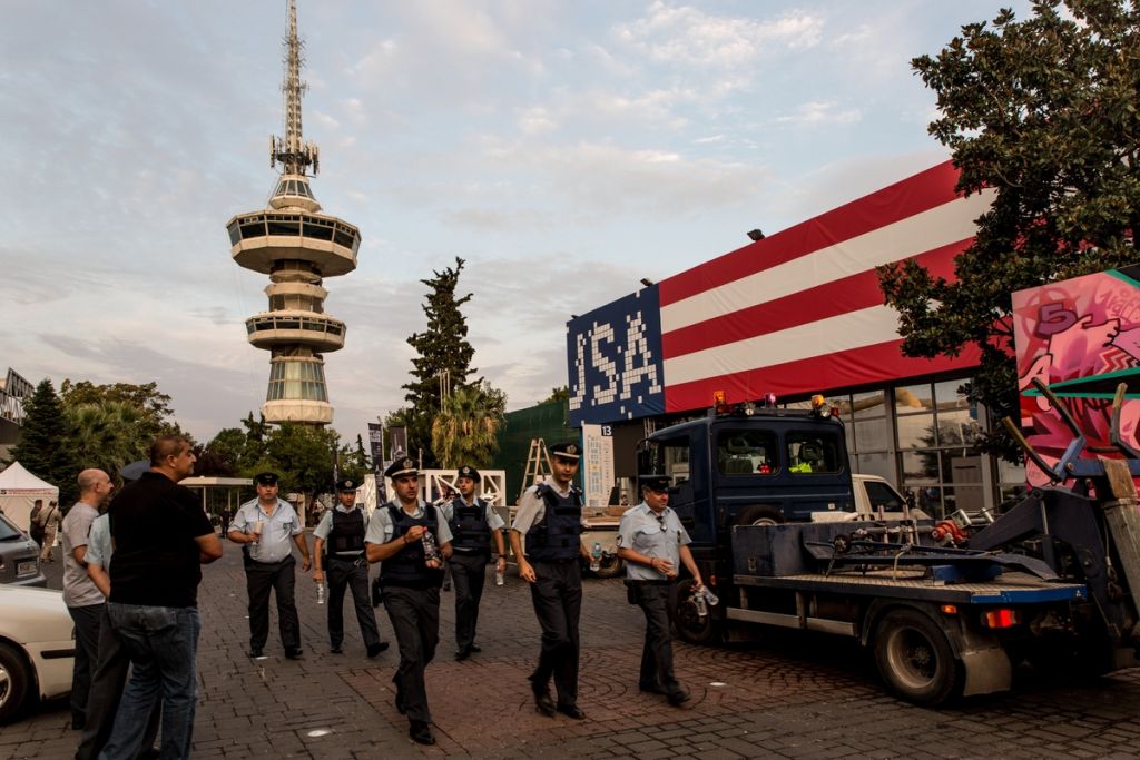 CIA, FBI και αστυνομία έχουν «καταλάβει» τη Θεσσαλονίκη