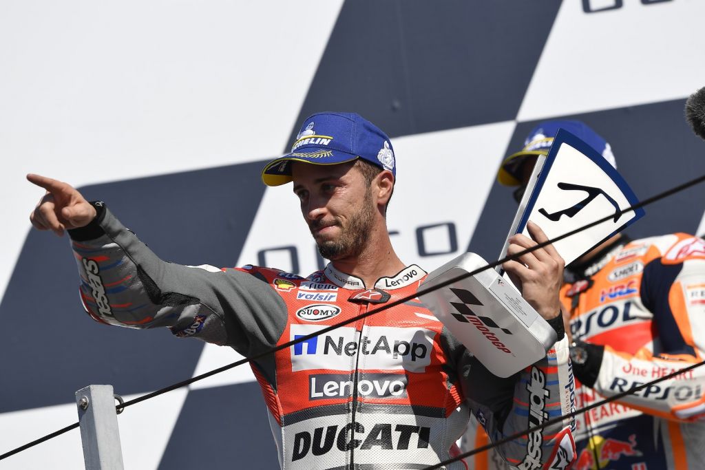 Νίκη για Ντοβιτσιόζο και Ducati στο Σαν Μαρίνο