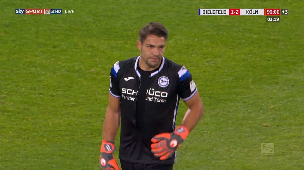 Ο Ορτέγκα «βγήκε από τα ρούχα του» με τη διαιτησία (vid)