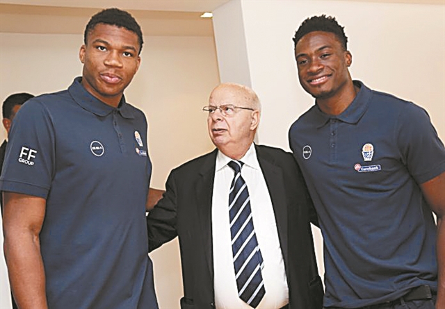 Σε κόουτς και παίκτες όλα τα μπράβο