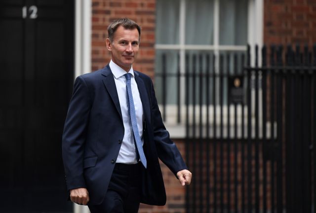 Λονδίνο: Ψεύτικο τηλεοπτικό σόου η συνέντευξη των δύο Ρώσων