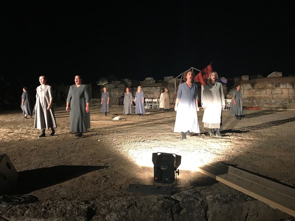 Ανοιξε μετά από 40 χρόνια το αρχαίο Θέτατρο Ερέτριας