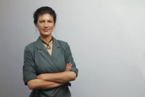 Με αντιμεταναστευτικό άρωμα το νέο κίνημα της Σάρα Βάγκενκνεχτ
