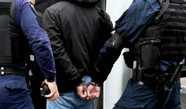 Σύλληψη 48χρονου για ναρκωτικά στη Λάρισα