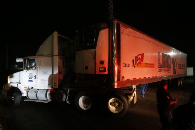 Μεξικό: Μετέφερε σορούς σε φορτηγό ψυγείο λόγω έλλειψης νεκροτομείων