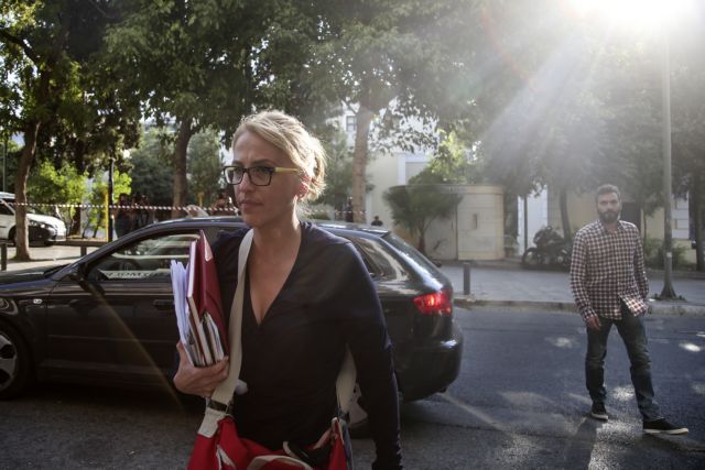 Παρέμβαση Δούρου για τη διαδικασία εξέτασης των υποψήφιων οδηγών