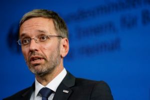 Αυστρία: Κανένα «φρένο» στους συνοριακούς ελέγχους
