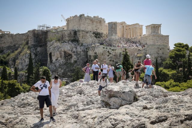 Υψηλή βαθμολογία «κερδίζει» η Αθήνα από τους τουρίστες