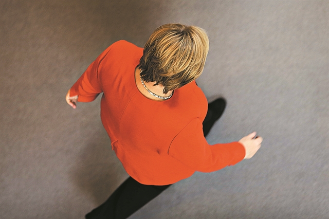 Φρενάρει ή δίνει ώθηση στη Μέρκελ η αποχώρηση;