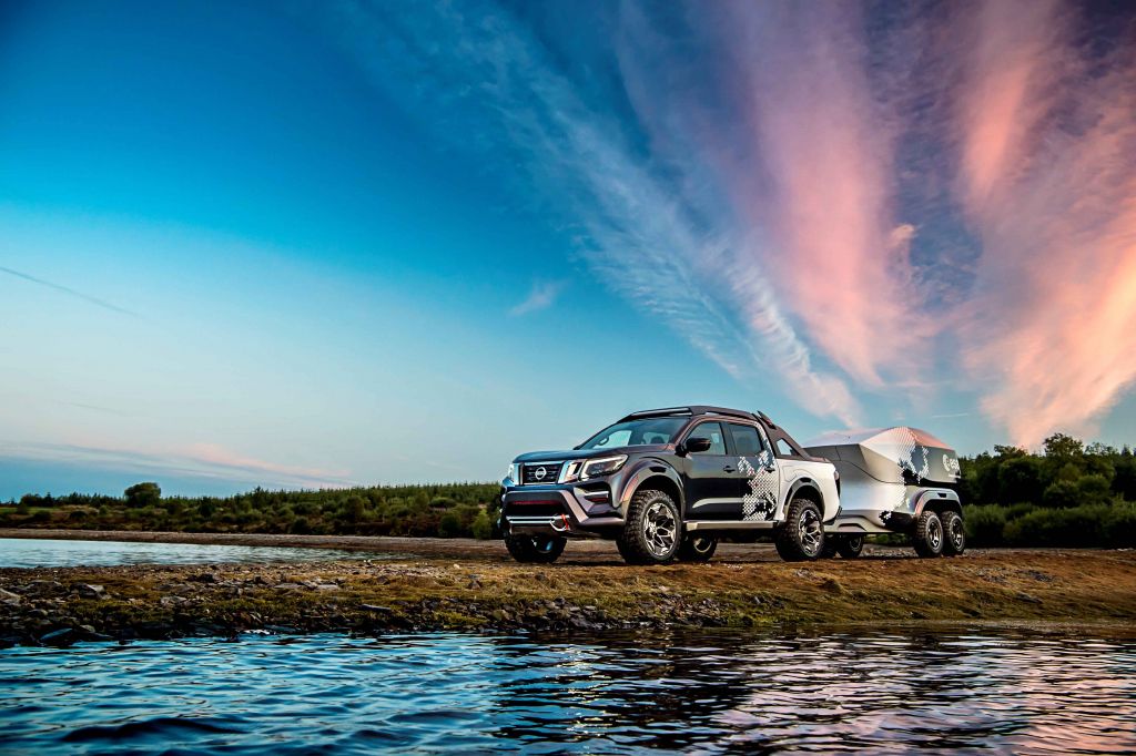 Mε διπλοκάμπινα, ελαφρά φορτηγά, ηλεκτρικά βαν και τηλεσκόπια η Nissan