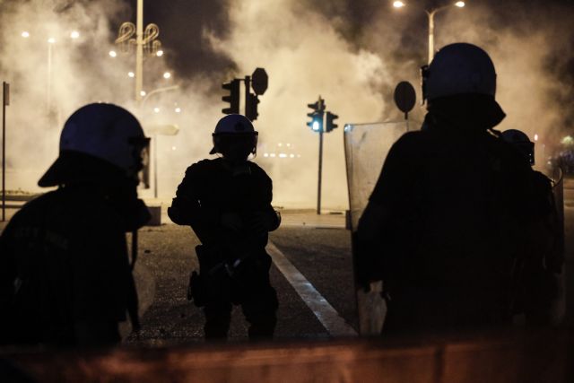 Νύχτα έντασης στη Θεσσαλονίκη μεταξύ Ελλήνων και Αγγλων οπαδών