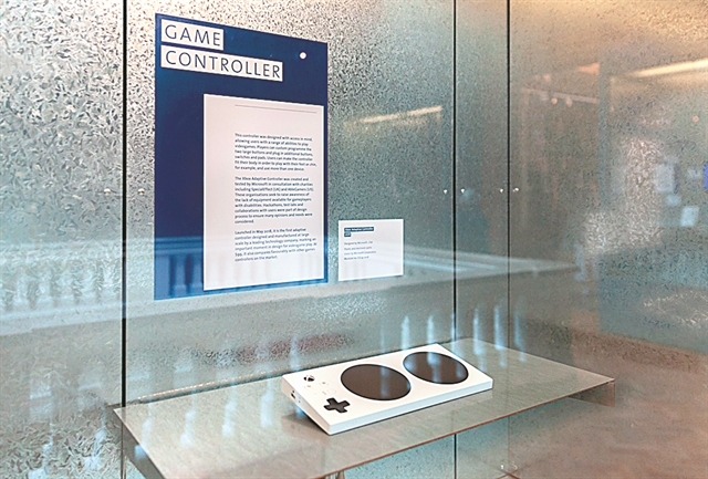 Πώς ένα χειριστήριο Xbox μπήκε στο Μουσείο Βικτώριας και Αλβέρτου