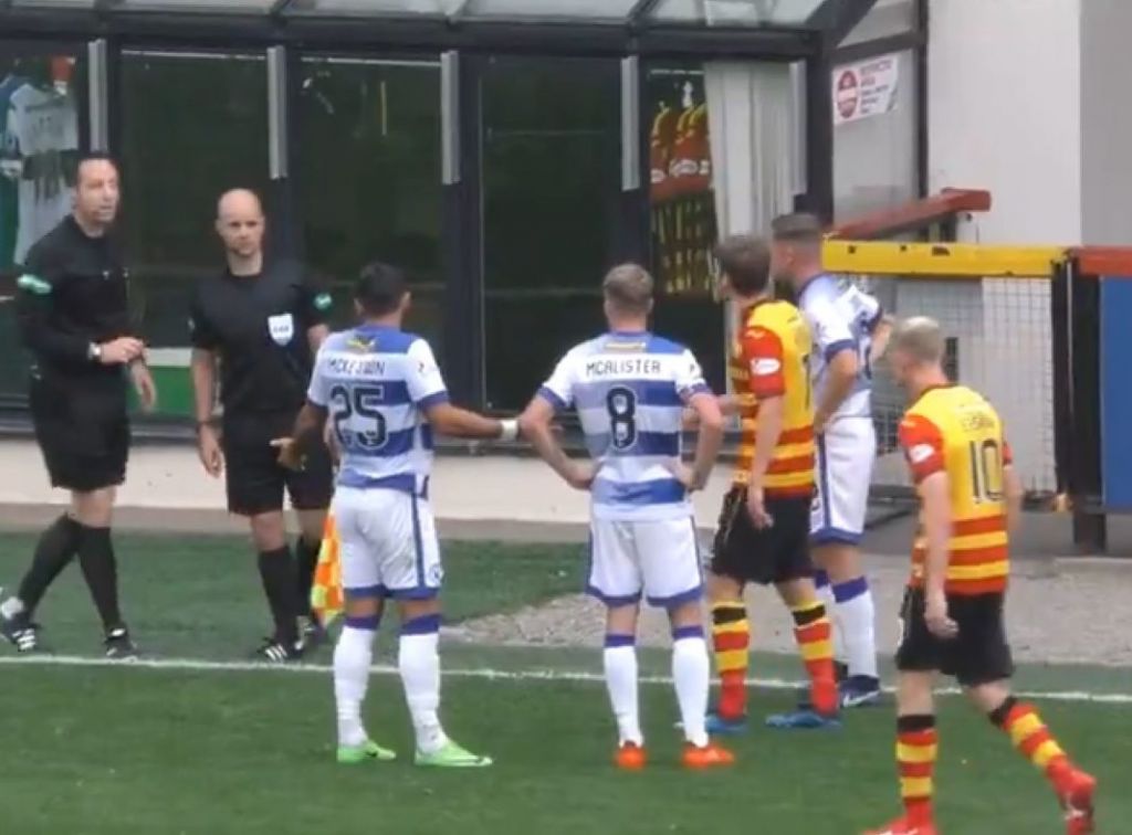 Επόπτης έδωσε πλάγιο αντί για γκολ