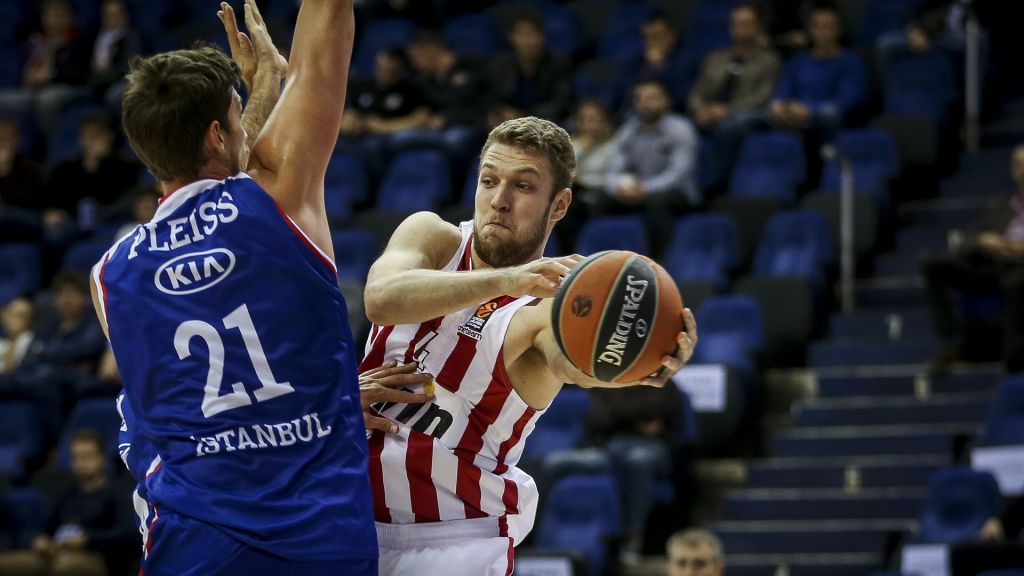 «Διπρόσωπος» ο Ολυμπιακός ηττήθηκε 78-70 από την Εφες