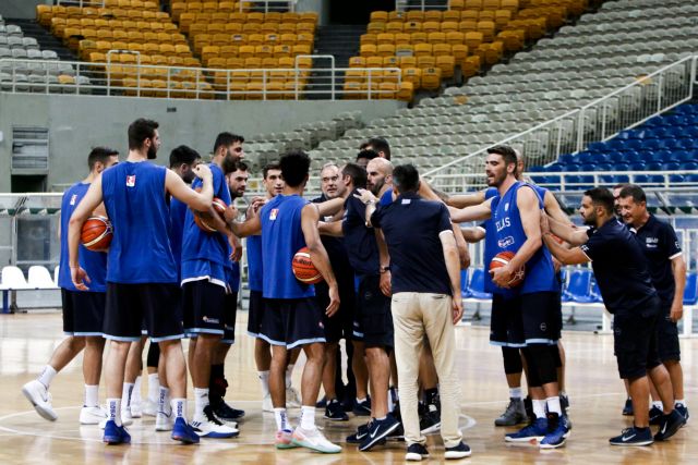 Σκουρτόπουλος : «Αν μπορούσε θα ήταν εδώ ο Αντετοκούνμπο»