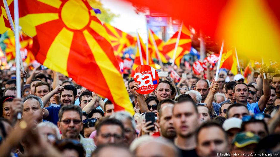 Wiener Zeitung: Η Αθήνα αναγνώρισε «μακεδονικό» έθνος και γλώσσα