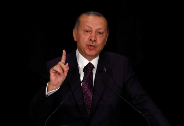 Ερντογάν: Η Τουρκία θα αναλάβει δράση στα ανατολικά του ποταμού Ευφράτη