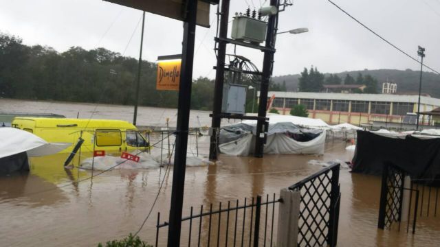 ΕΜΑΚ και δύτες αναζητούν τους αγνοούμενους