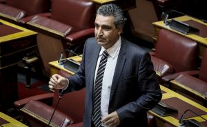 Τέλος ο Αριστείδης Φωκάς από την Ενωση Κεντρώων