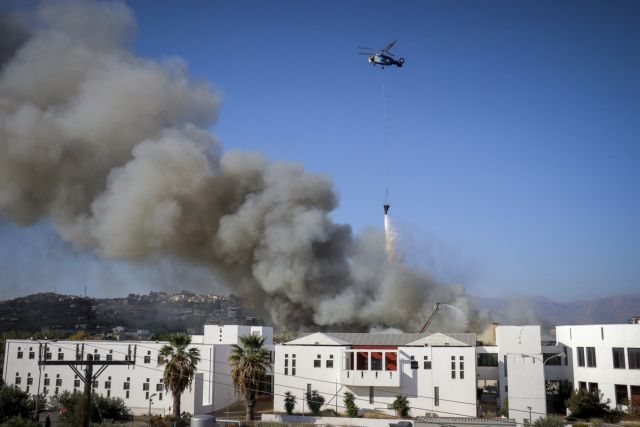 Υπό έλεγχο η φωτιά στο Πανεπιστήμιο Κρήτης