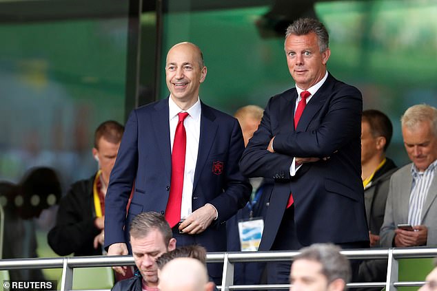 Ο Ιβάν Γκαζίδης μετακομίζει από το Λονδίνο στο Μιλάνο