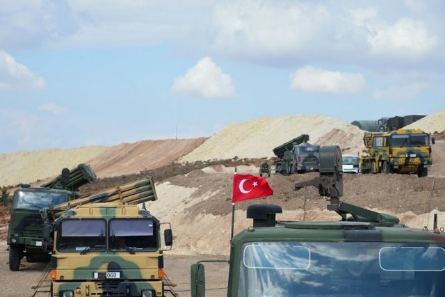 Η Τουρκία ενισχύει την στρατιωτική της παρουσία στην Ιντλίμπ