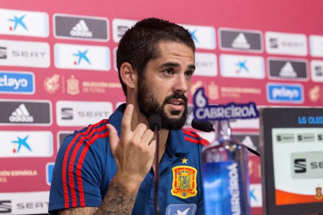 Ο Ίσκο στηρίζει την απαγόρευση κινητών τηλεφώνων στην εθνική Ισπανίας