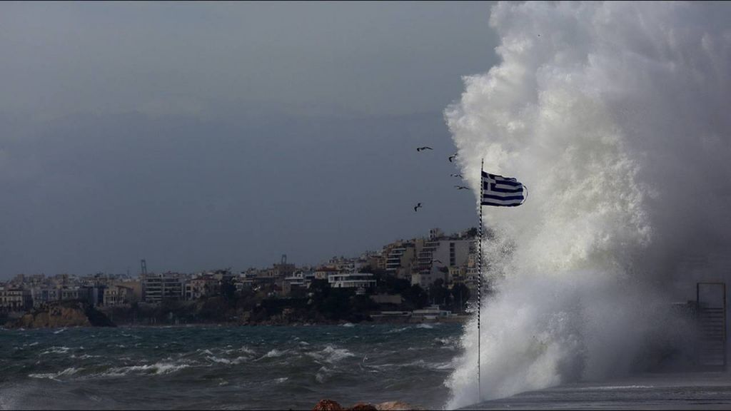 Προειδοποίηση για «μεσογειακό κυκλώνα» στην Ελλάδα – Ο «Ξενοφών» πλήττει τη χώρα