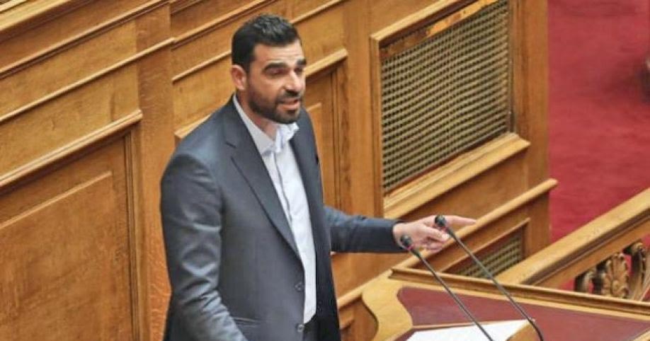 Κωνσταντινέας βγαίνοντας από το νοσοκομείο: Οποιος τρέφει το μίσος είναι συνένοχος του