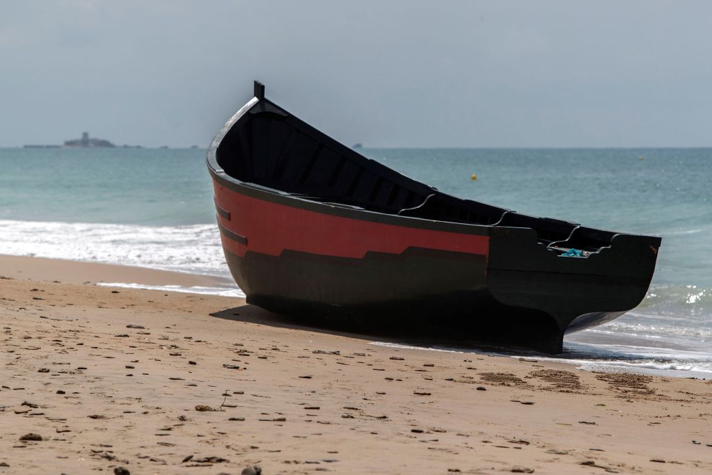 Εκατό μετανάστες πνίγηκαν ανοιχτά της Λιβύης