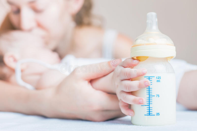 Εκκληση για βρεφικά γάλατα από το Μητροπολιτικό Κοινωνικό Ιατρείο Ελληνικού