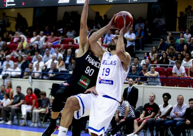Ηττα από τη Γαλλία για την εθνική μπάσκετ