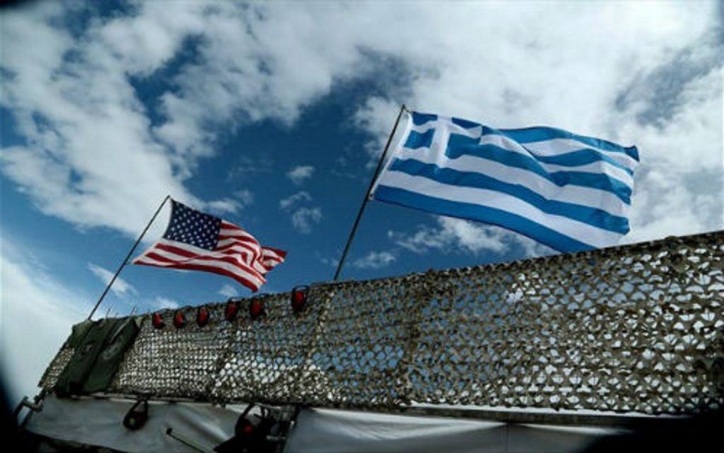 Νέες αμερικανικές βάσεις στην Ελλάδα και πώληση όπλων από τις ΗΠΑ