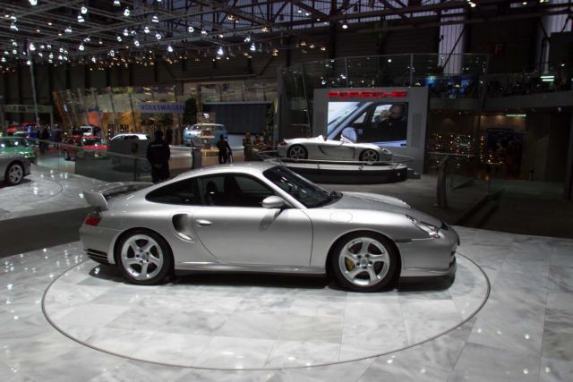 Η Porsche ανακοίνωσε ότι σταματά να πουλά ντιζελοκίνητα οχήματα