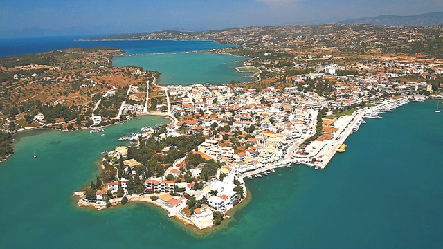 Σημαντικά deals και ένα private viewing