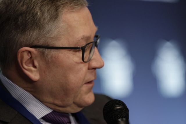 Klaus Regling links debt relief for Greece to implementation of reforms | tanea.gr Klaus Regling links debt relief for Greece to implementation of reforms | tanea.gr